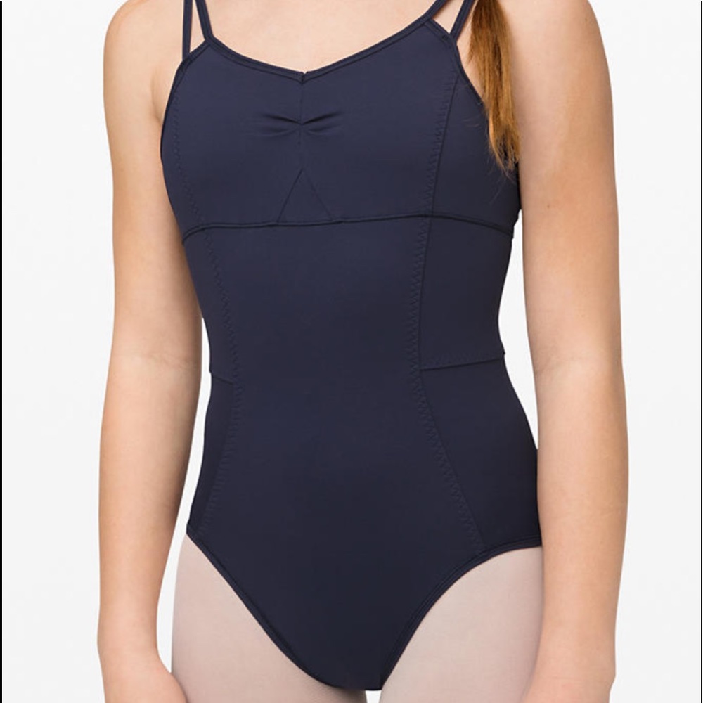 Ivivva Girls size 10 ‘pulse on pointe’ black leo